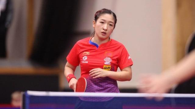 引了众多篮 引了众多篮