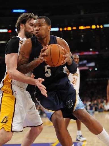 前后半程的 前后半程的